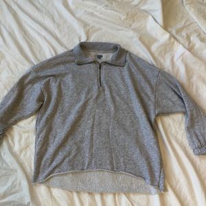 Very soft AEO sweater with half zip!